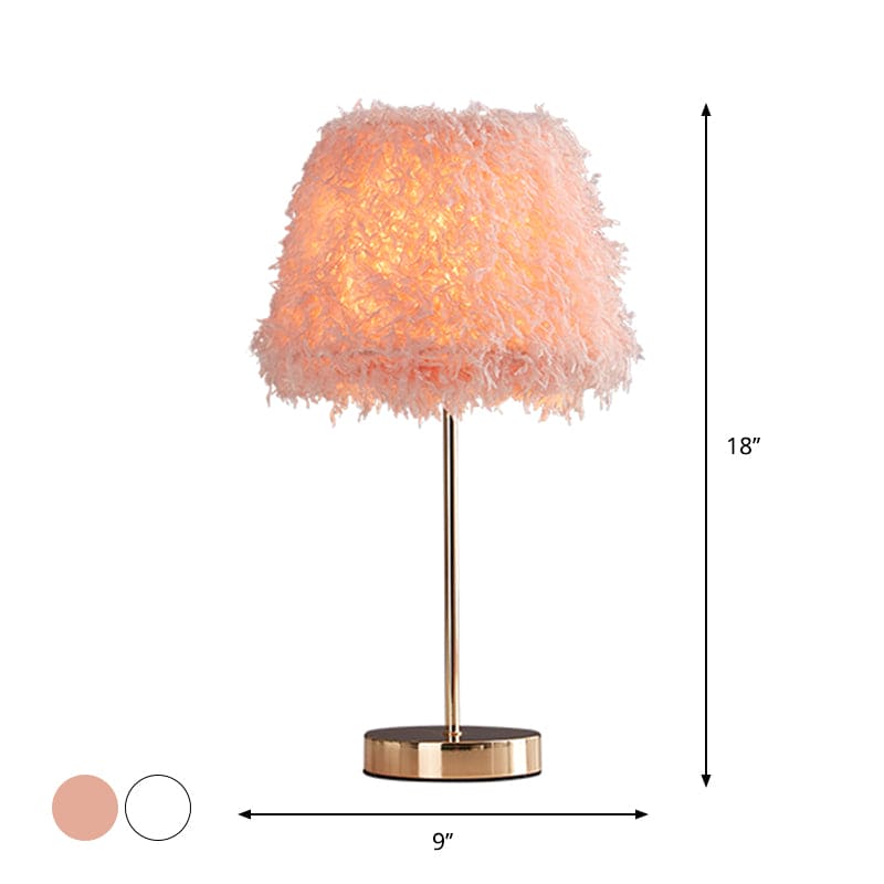 FeatherGlow Elegant Fjer Bordlampe