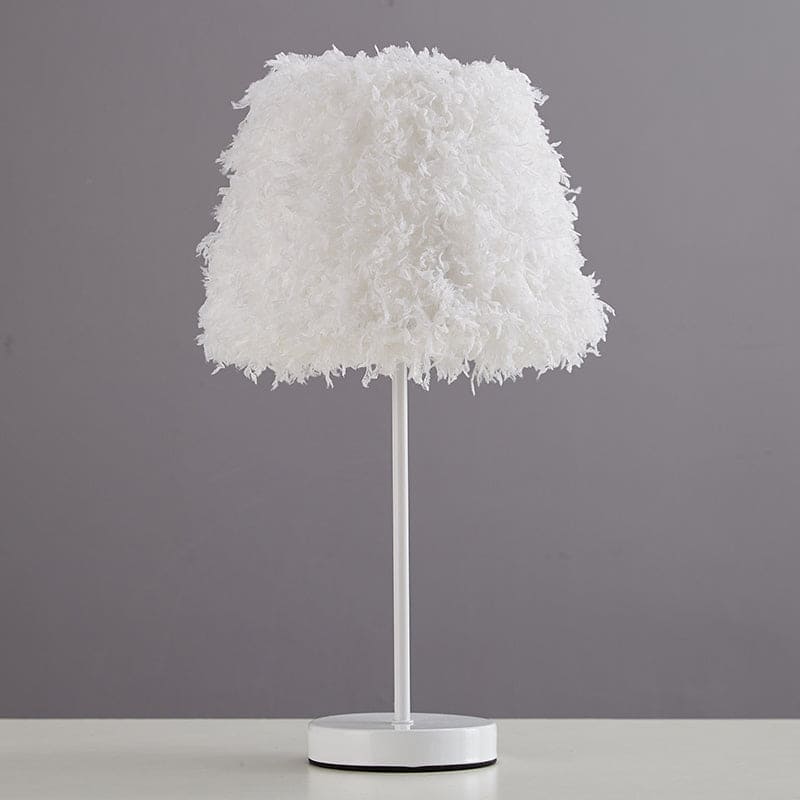 FeatherGlow Elegant Fjer Bordlampe