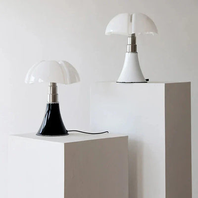 AcryLux – Elegant Klassisk Lampe med Moderne Design