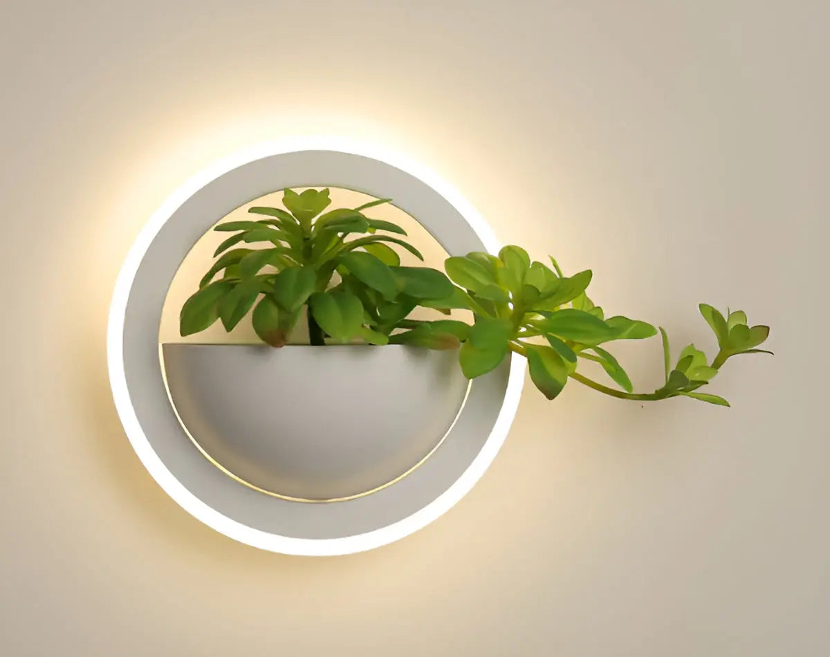 NatureGlow Minimalistisk Væglampe – Skandinavisk Design med Kunstige Planter og LED Lys