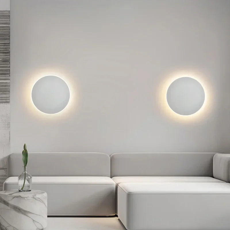 Minimalistisk LED-Væglampe – Moderne Elegance til Dit Hjem