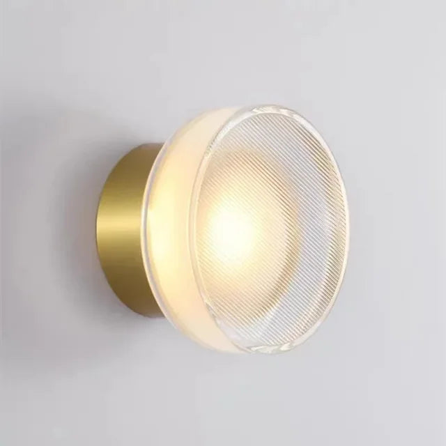 AuraGlow Moderne Væglampe – Minimalistisk Design med Integreret LED