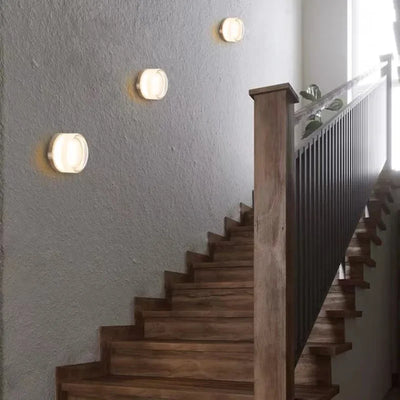 AuraGlow Moderne Væglampe – Minimalistisk Design med Integreret LED