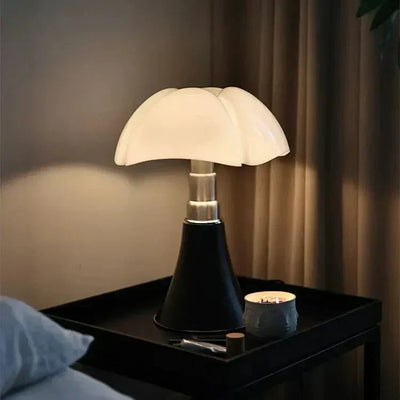 AcryLux – Elegant Klassisk Lampe med Moderne Design