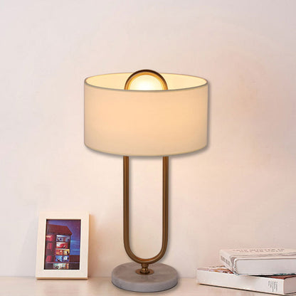 LichtAnna - Hvid Trommel Natbordslampe med Oval Stand