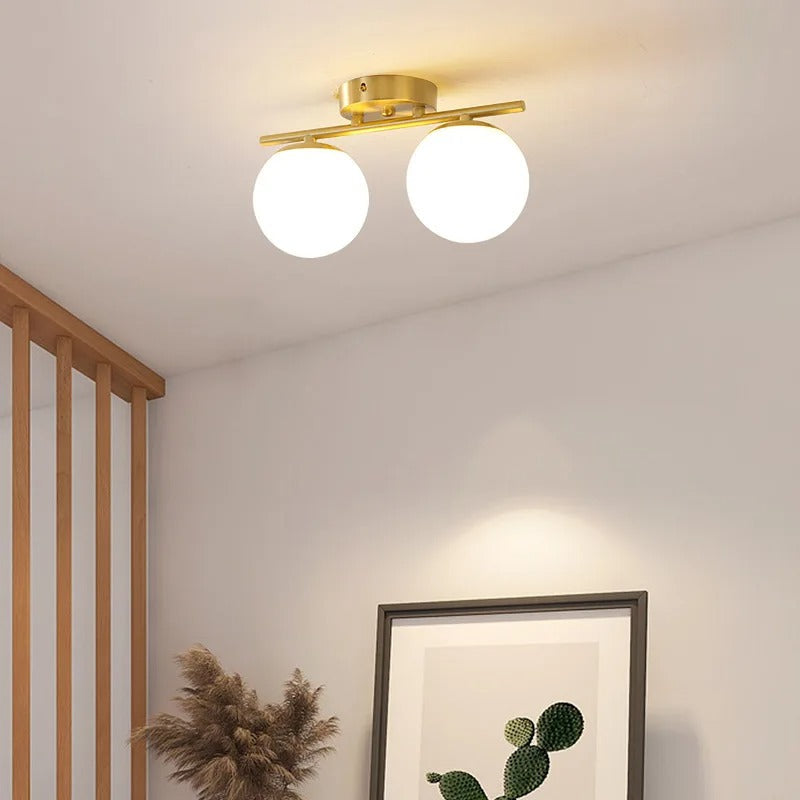 Nordisk LED Loftlampe i Glas – Elegant Hvid Kugle til Ethvert Rum