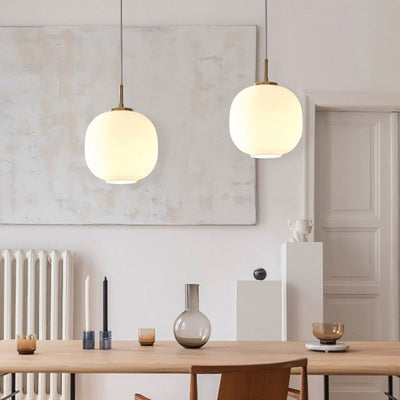 GlowSphere – Minimalistisk Glas Loftlampe